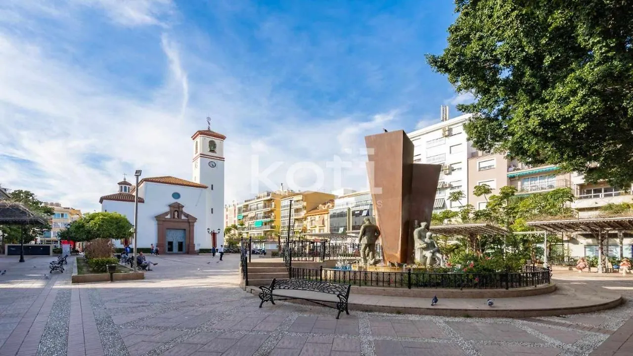 Koti Rentals - Plaza Chinorros Fuengirola
