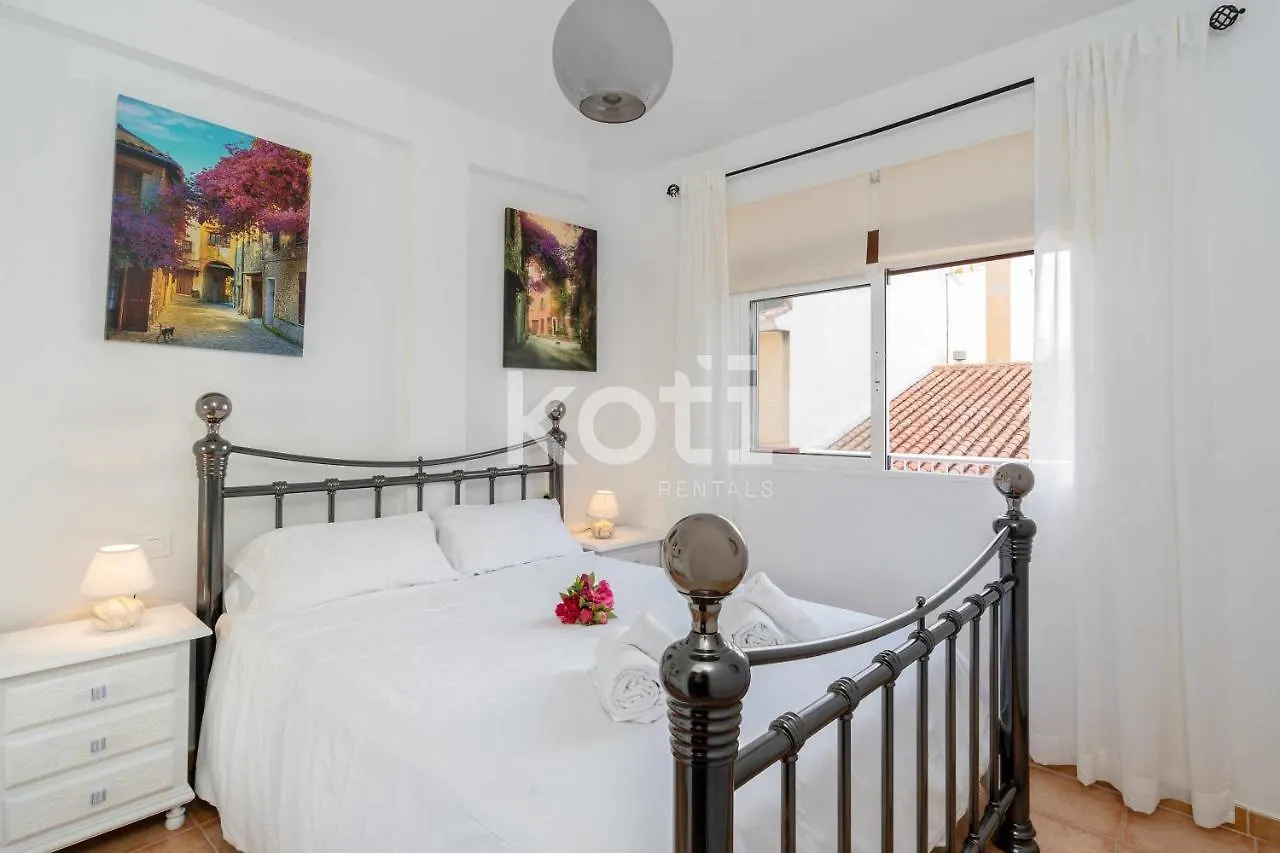 Koti Rentals - Plaza Chinorros Fuengirola 0*,