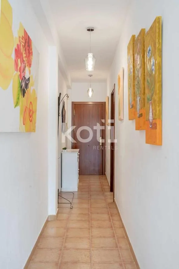 Koti Rentals - Plaza Chinorros Fuengirola 0*,