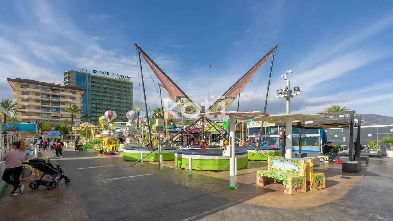 Koti Rentals - Plaza Chinorros Fuengirola