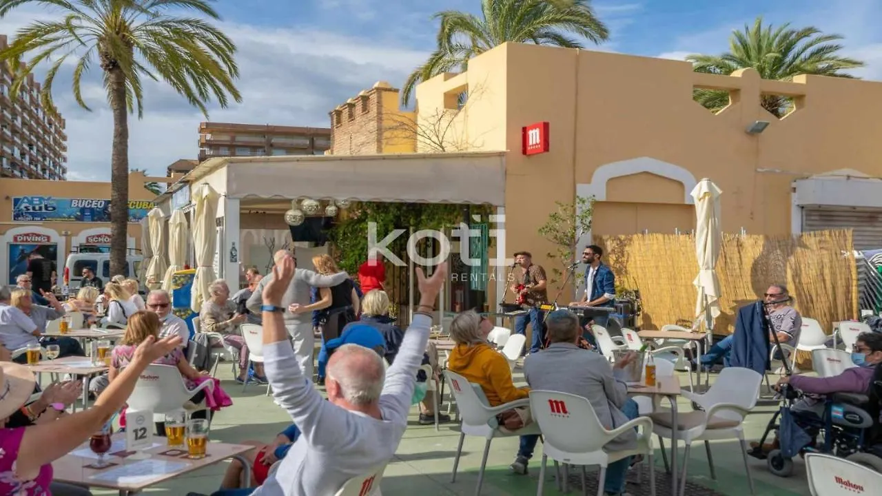 Koti Rentals - Plaza Chinorros Fuengirola Appartement